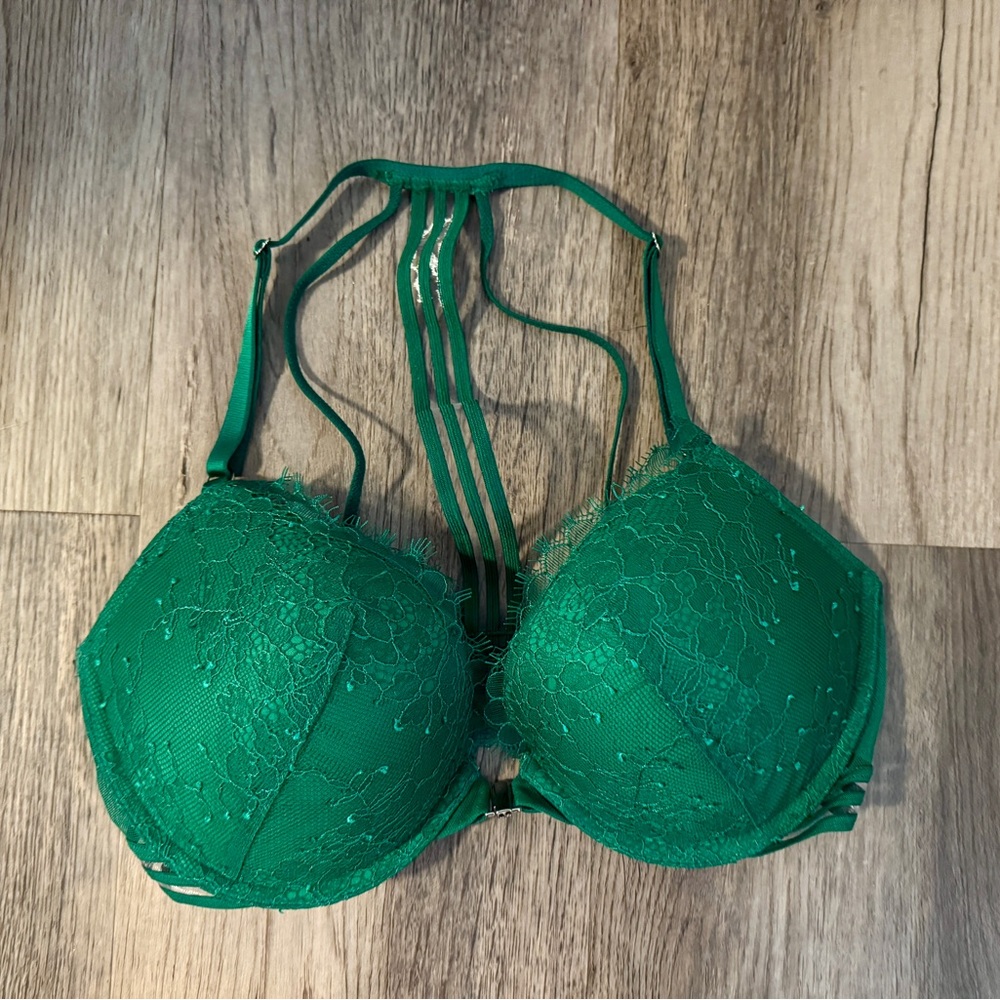 Victoria’s Secret Very Sexy Green Lace Push Up Bra